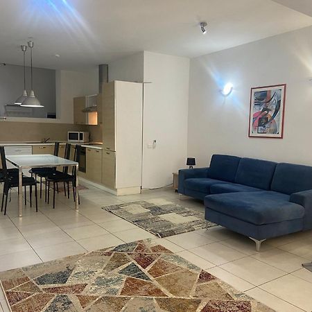 Apartamento Sliema 2Bed With Backyard Exterior foto