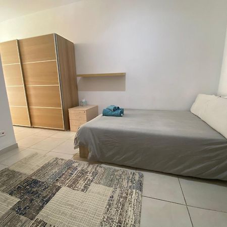 Apartamento Sliema 2Bed With Backyard Exterior foto